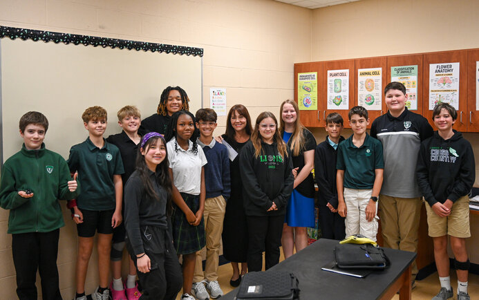 Toshiba Grant Fuels Middle School STEM