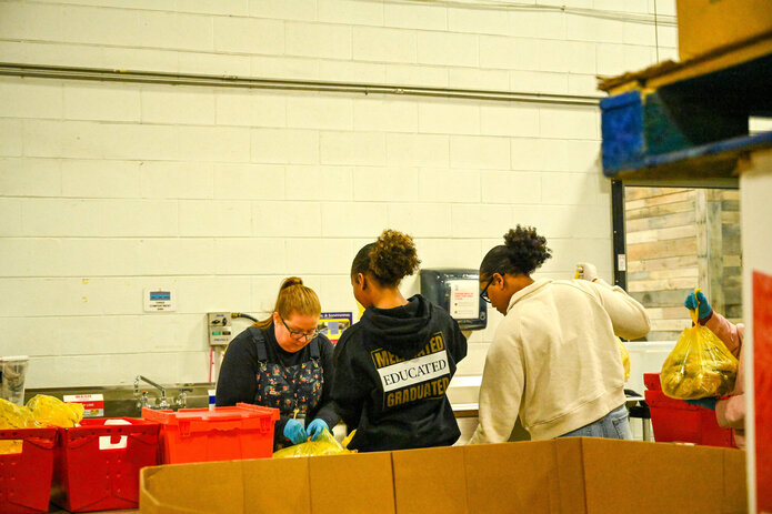 Upper School Students Volunteer at Akron-Canton Regional Foodbank